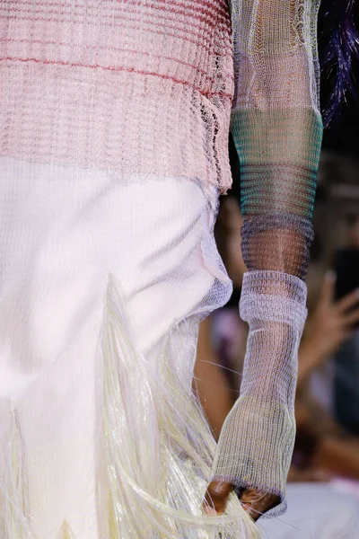 Look 66